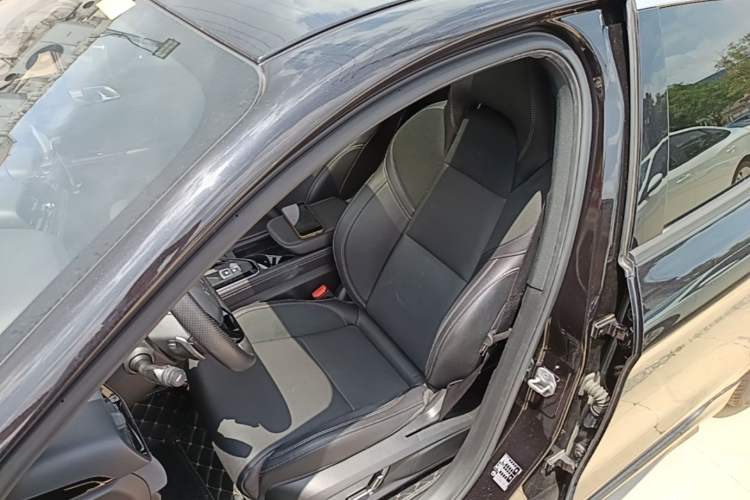 Used Lynk & Co 03 2021 2.0TD Automatic Trendy Champion Edition Left Front Seat