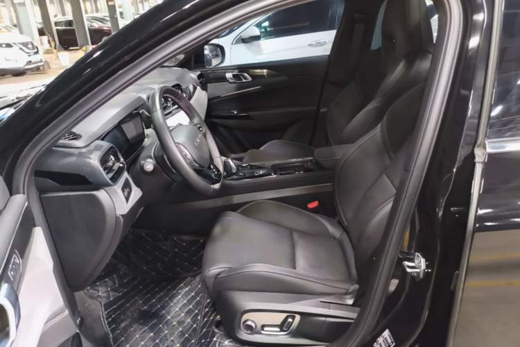 Used Lynk & Co 03 2021 2.0TD Automatic Trendy Champion Edition Left Front Seat