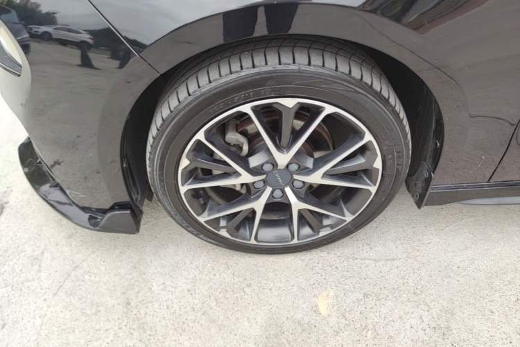 Used Lynk & Co 03 2021 1.5TD DCT Jing Champion Edition Left Front Wheel Hub