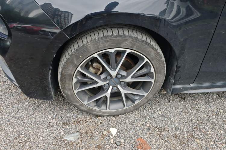 Used Lynk & Co 03 2021 1.5TD DCT Jing Champion Edition Left Front Wheel Hub