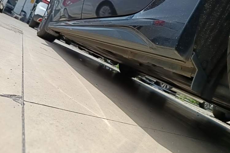 Used Lynk & Co 03 2021 2.0TD Automatic Trendy Champion Edition Left Side Sill