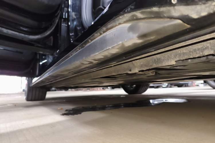 Used Lynk & Co 03 2021 2.0TD Automatic Trendy Champion Edition Left Side Sill