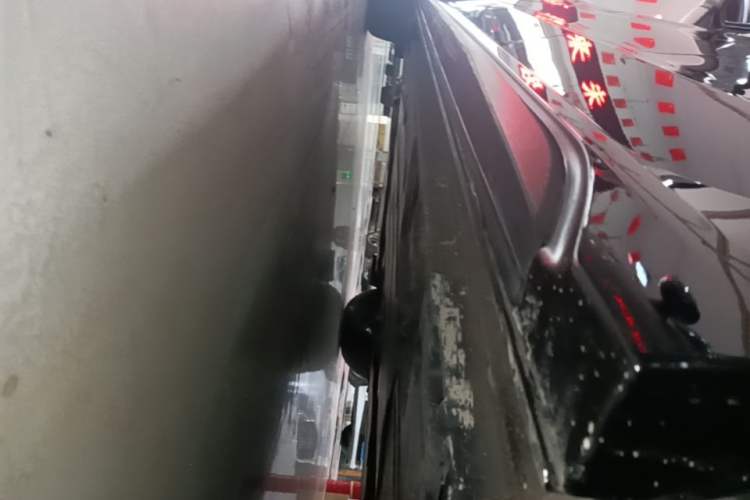 Used Lynk & Co 03 2021 1.5TD DCT Jing Champion Edition Left Side Sill