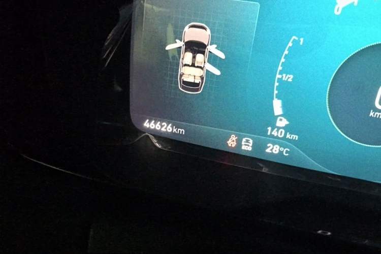 Used Lynk & Co 03 2021 1.5TD DCT JingPlus Odometer Close Up