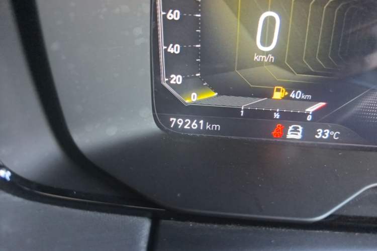 Used Lynk & Co 03 2021 1.5TD DCT Jing Champion Edition Odometer Close Up