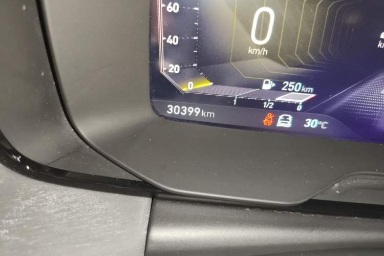 Used Lynk & Co 03 2021 2.0TD Automatic Trendy Champion Edition Odometer Close Up
