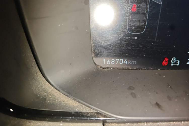 Used Lynk & Co 03 2021 1.5TD DCT Jing Champion Edition Odometer Close Up