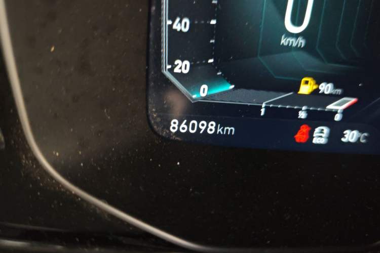 Used Lynk & Co 03 2021 1.5TD DCT JingPro Odometer Close Up