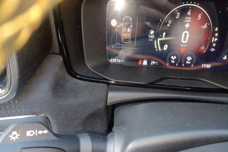 Used Lynk & Co 03 2021 03+ 2.0TD Automatic Wind-Chasing Edition Odometer Close Up