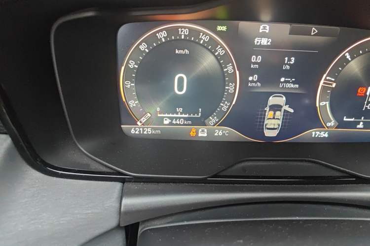 Used Lynk & Co 03 2021 2.0TD Automatic Trendy Champion Edition Odometer Close Up