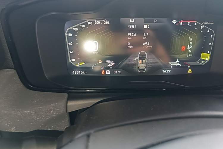 Used Lynk & Co 03 2021 2.0TD Automatic JingPro Odometer Close Up