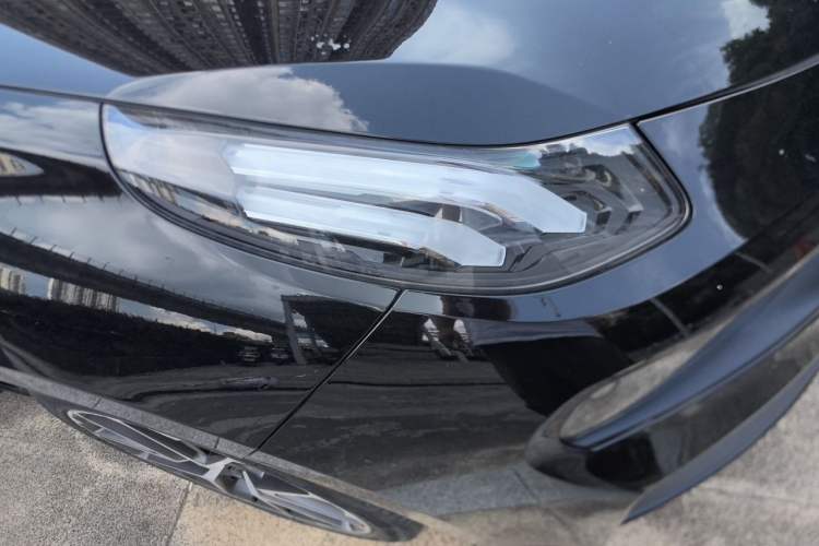 Used Lynk & Co 03 2021 1.5TD DCT Jing Champion Edition Right Front Headlight