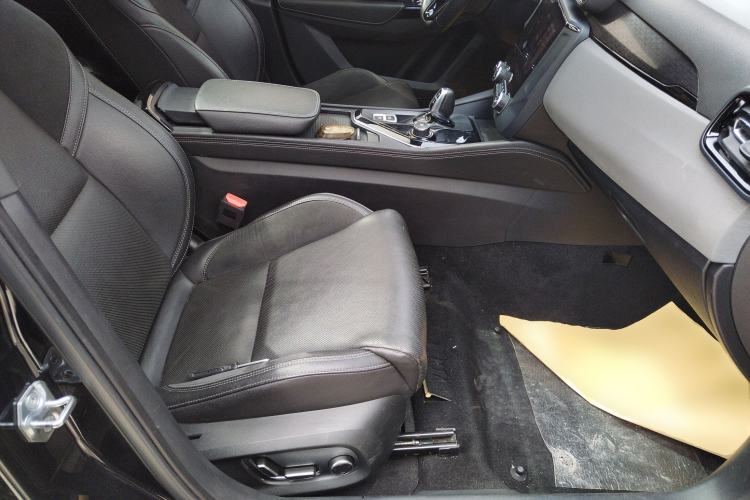 Used Lynk & Co 03 2021 2.0TD Automatic Trendy Champion Edition Right Front Seat