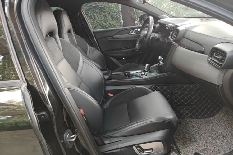 Used Lynk & Co 03 2021 1.5TD DCT Jing Champion Edition Right Front Seat