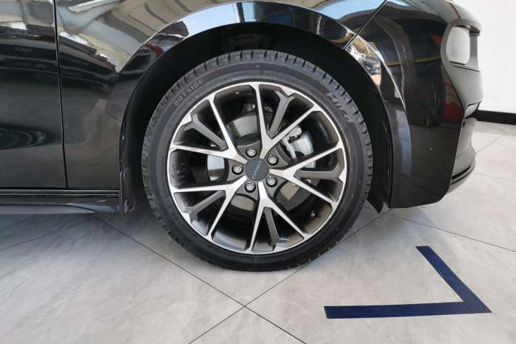 Used Lynk & Co 03 2021 1.5TD DCT Jing Champion Edition Right Rear Wheel Hub