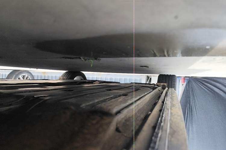 Used Lynk & Co 03 2021 03+ 2.0TD Automatic Wind-Chasing Edition Right Side Sill