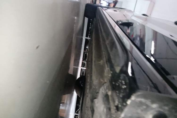 Used Lynk & Co 03 2021 1.5TD DCT Jing Champion Edition Right Side Sill