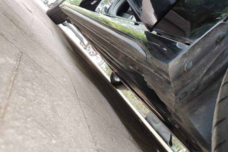 Used Lynk & Co 03 2021 1.5TD DCT Jing Champion Edition Right Side Sill