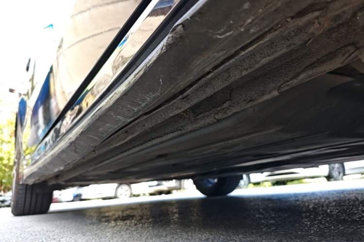Used Lynk & Co 03 2021 1.5TD DCT Jing Champion Edition Right Side Sill