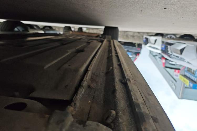 Used Lynk & Co 03 2021 2.0TD Automatic Trendy Champion Edition Right Side Sill