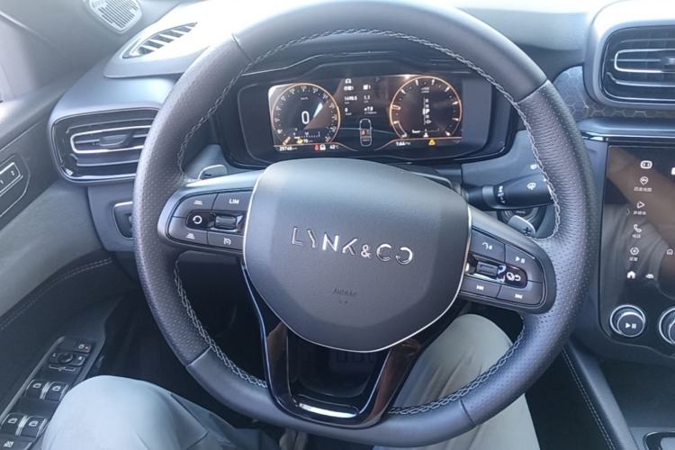 Used Lynk & Co 03 2021 1.5TD DCT Jing Champion Edition Steering Wheel