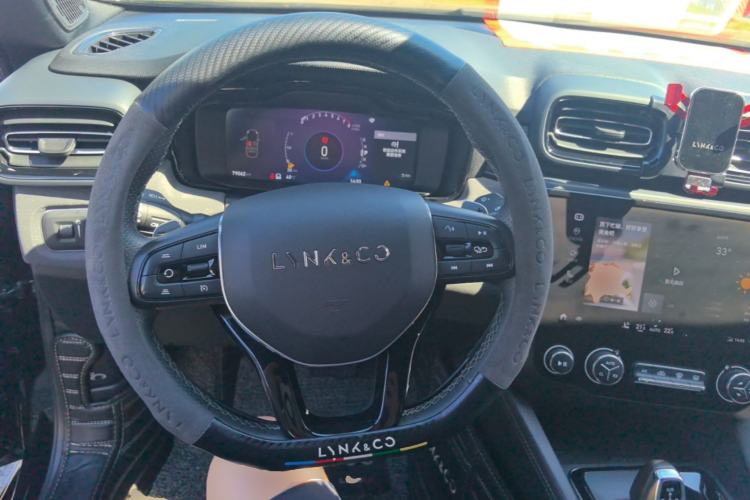 Used Lynk & Co 03 2021 2.0TD Automatic Trendy Champion Edition Steering Wheel