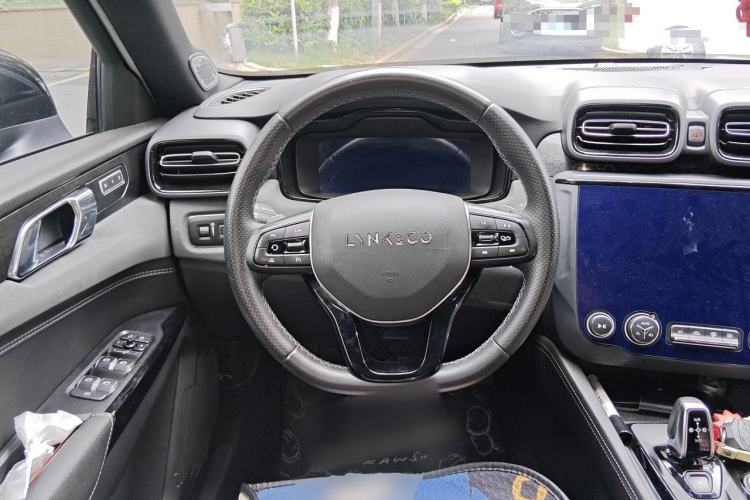 Used Lynk & Co 03 2021 2.0TD Automatic Trendy Champion Edition Steering Wheel