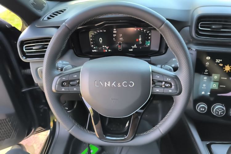 Used Lynk & Co 03 2021 2.0TD Automatic Jing Plus Steering Wheel