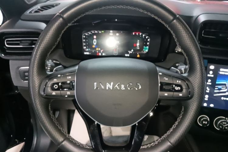Used Lynk & Co 03 2021 1.5TD DCT Jing Champion Edition Steering Wheel