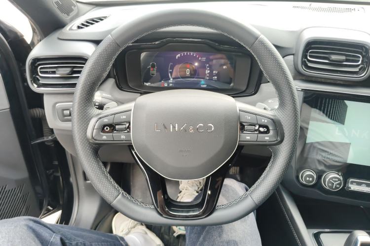 Used Lynk & Co 03 2021 1.5TD DCT JingPlus Steering Wheel