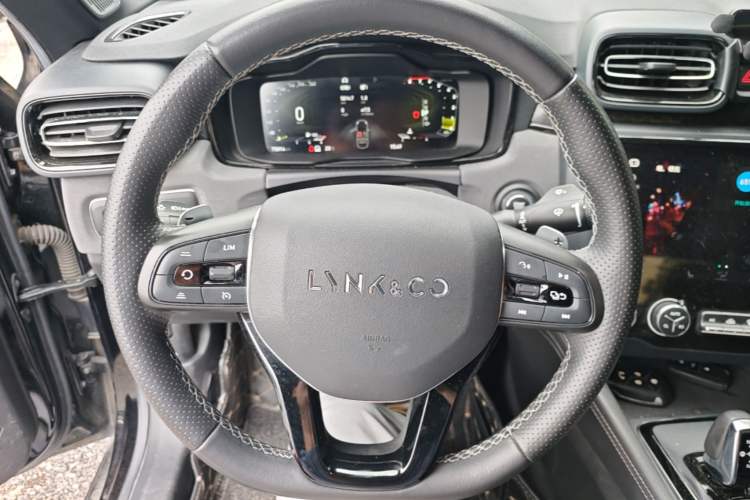 Used Lynk & Co 03 2021 1.5TD DCT Jing Champion Edition Steering Wheel