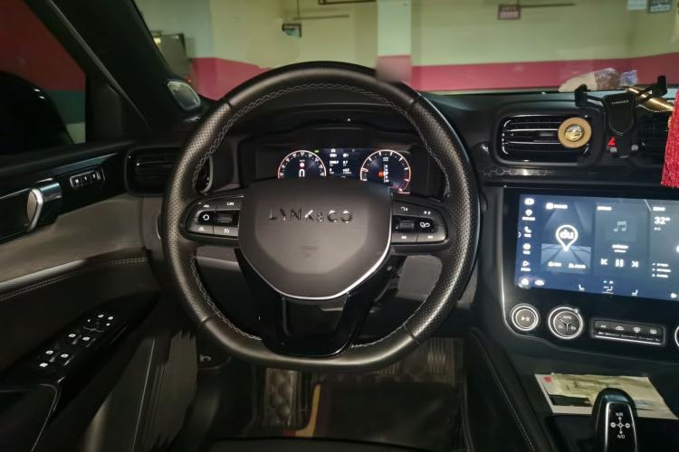 Used Lynk & Co 03 2021 1.5TD DCT Jing Champion Edition Steering Wheel