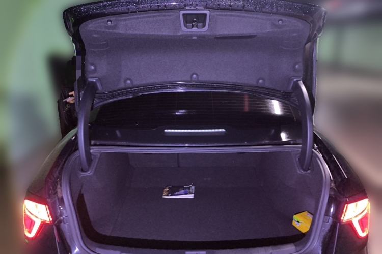 Used Lynk & Co 03 2021 1.5TD DCT JingPlus Trunk