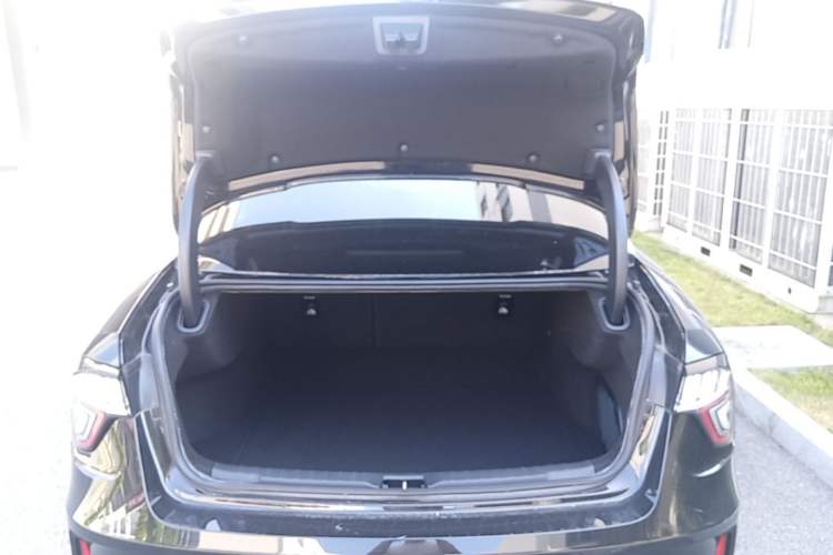 Used Lynk & Co 03 2021 1.5TD DCT Jing Champion Edition Trunk