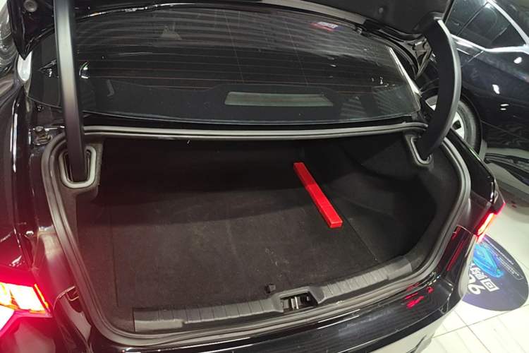 Used Lynk & Co 03 2021 1.5TD DCT JingPlus Trunk