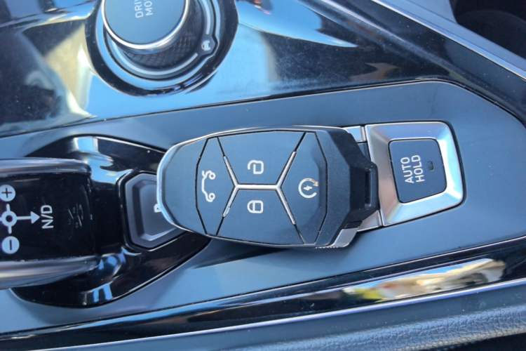 Used Lynk & Co 03 2021 2.0TD Automatic Trendy Champion Edition Vehicle Key