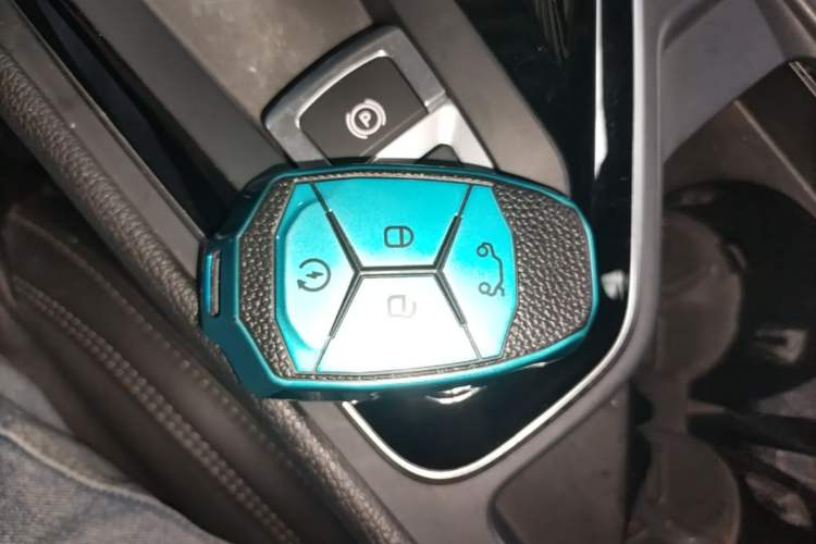 Used Lynk & Co 03 2021 1.5TD DCT Jing Champion Edition Vehicle Key