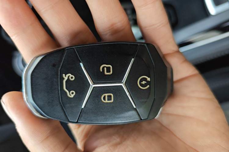 Used Lynk & Co 03 2021 1.5TD DCT Jing Champion Edition Vehicle Key