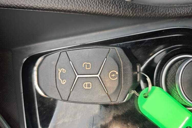 Used Lynk & Co 03 2021 2.0TD Automatic Trendy Champion Edition Vehicle Key