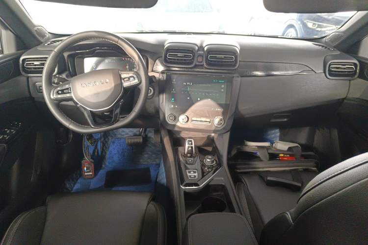 Used Lynk & Co 03 2021 2.0TD Automatic Jing Plus Center Console