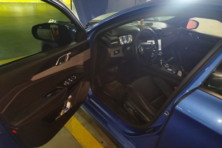 Used Lynk & Co 03 2021 1.5TD DCT JingPlus Driver Seat