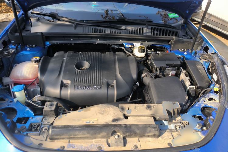 Used Lynk & Co 03 2021 2.0TD Automatic Trendy Champion Edition Engine Bay
