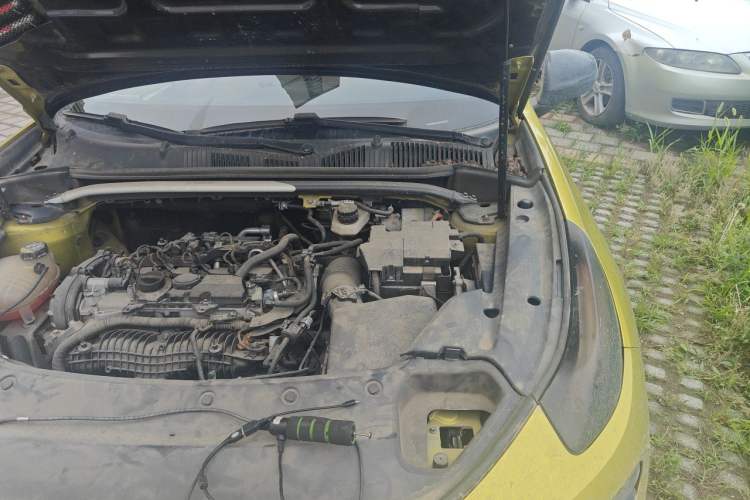 Used Lynk & Co 03 2021 03+ 2.0TD Automatic Wind-Chasing Edition Engine Bay Left