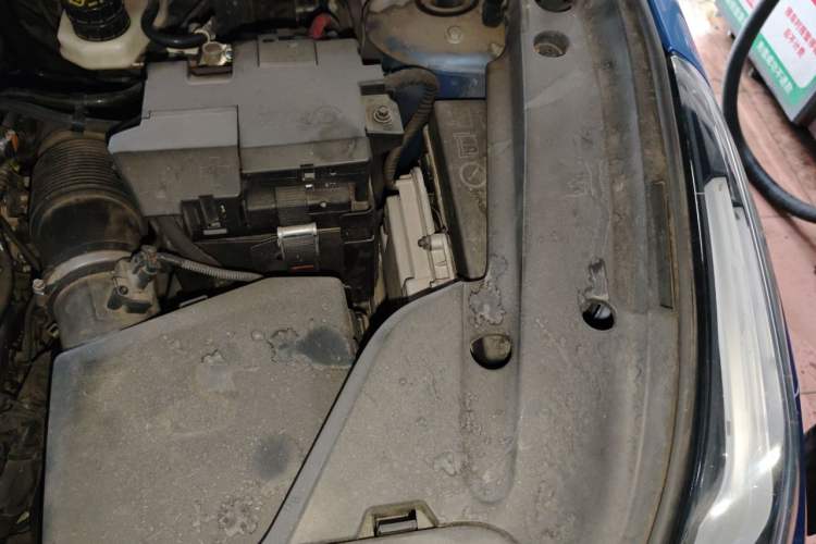 Used Lynk & Co 03 2021 1.5TD DCT JingPlus Engine Bay Left