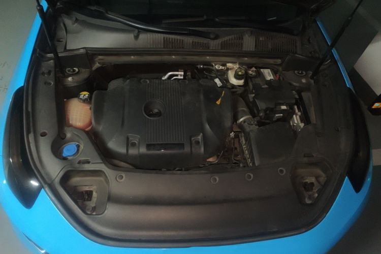 Used Lynk & Co 03 2021 03+ 2.0TD Automatic Wind-Chasing Edition Engine Bay