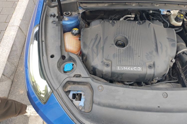 Used Lynk & Co 03 2021 2.0TD Automatic Trendy Champion Edition Engine Bay Right