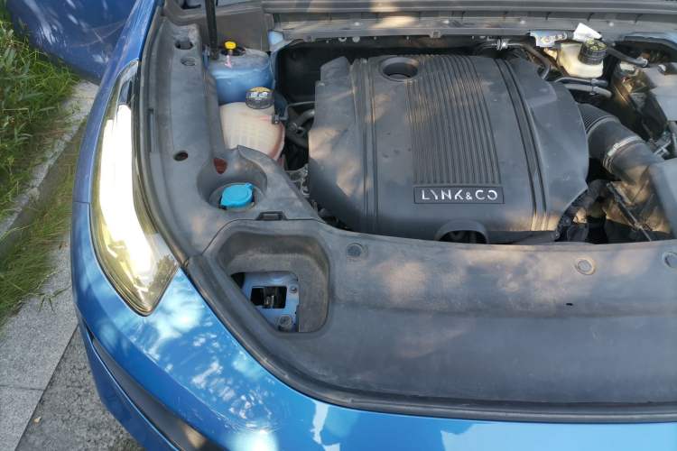 Used Lynk & Co 03 2021 1.5TD DCT Jing Champion Edition Engine Bay Right