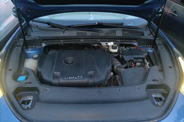Used Lynk & Co 03 2021 2.0TD Automatic Trendy Champion Edition Engine Bay