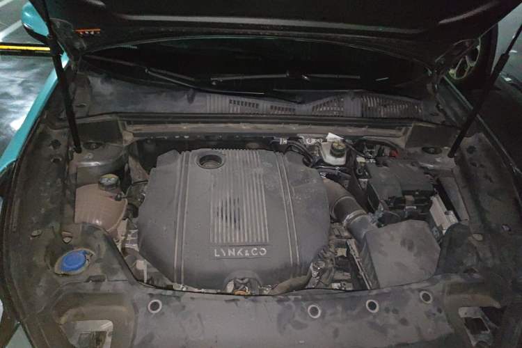 Used Lynk & Co 03 2021 1.5TD DCT Jing Champion Edition Engine Bay