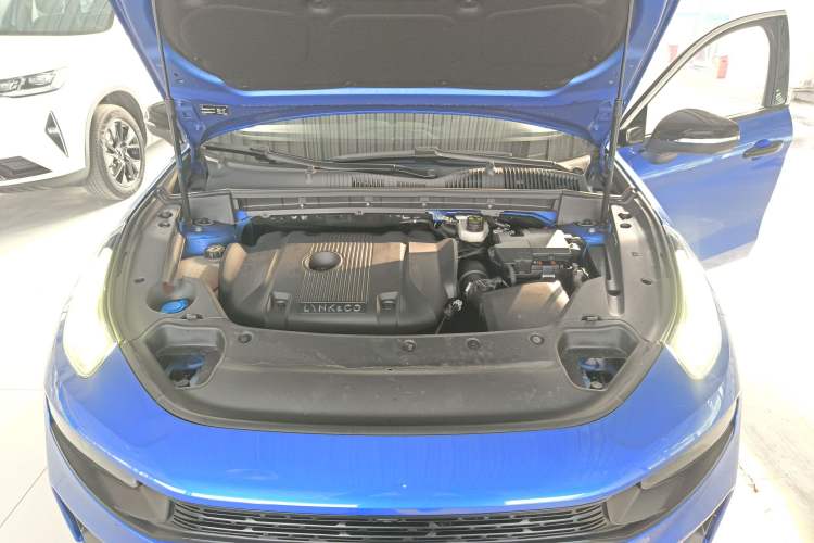 Used Lynk & Co 03 2021 2.0TD Automatic Jing Plus Engine Bay
